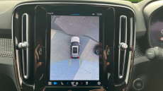 Volvo XC40 2.0 B4P Ultimate Dark 5dr Auto Petrol Estate